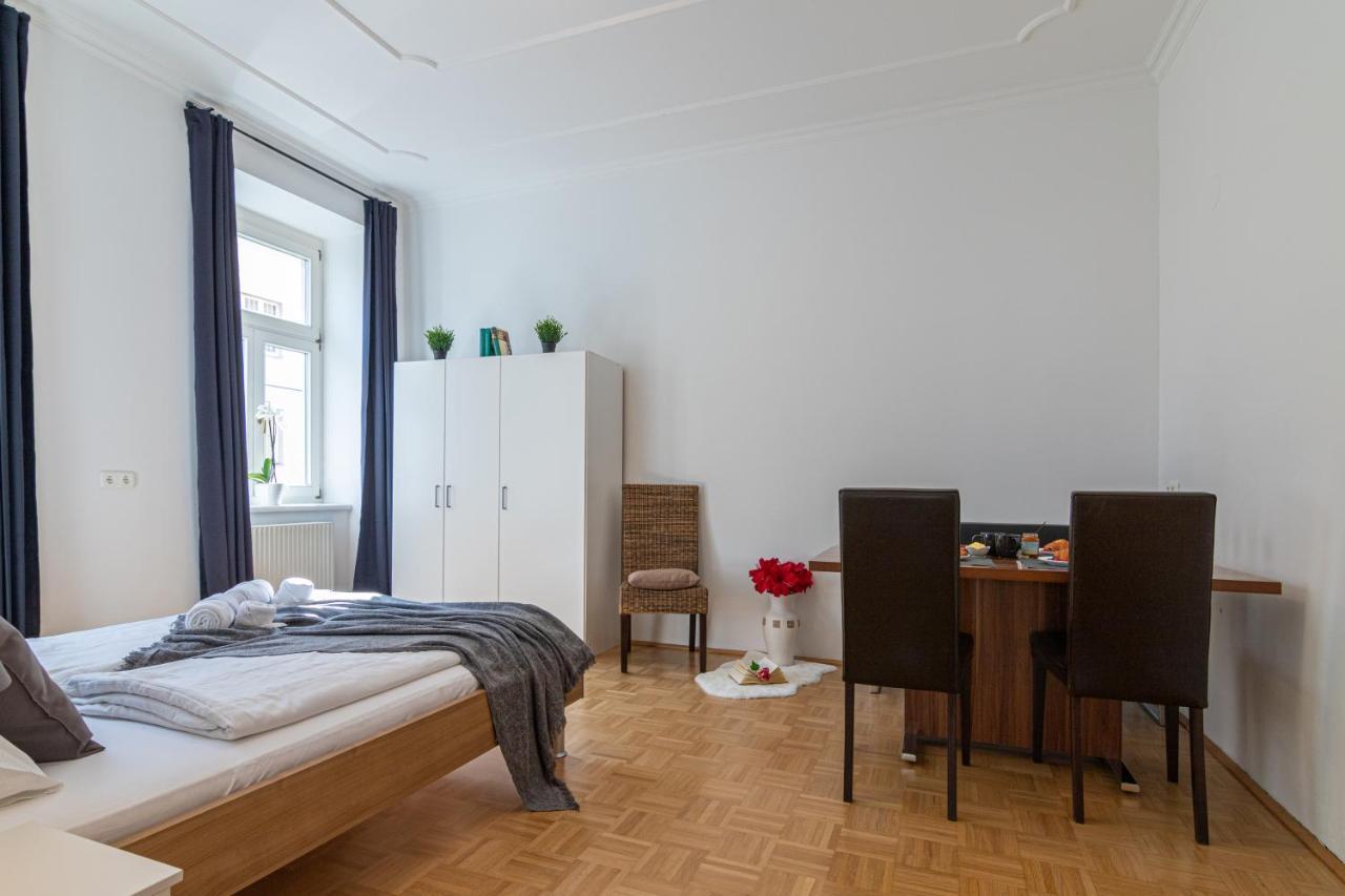 Yeshello Elegant Near Apartment Vienna